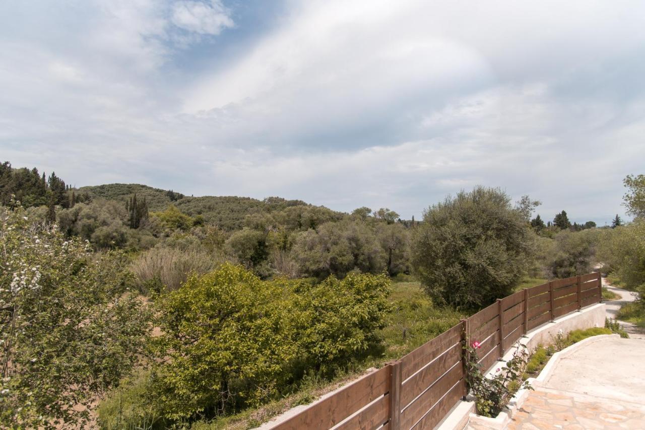 Villa Philippos Vitaládes Extérieur photo